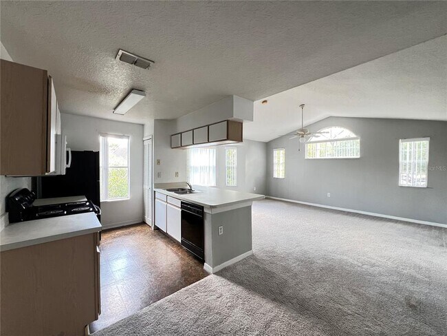 Photo - 8710 Rain Forest Pl Unit D
