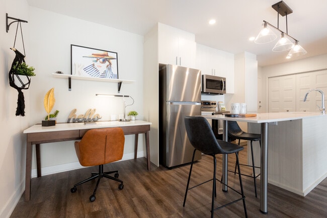 Photo - Central Rosemont