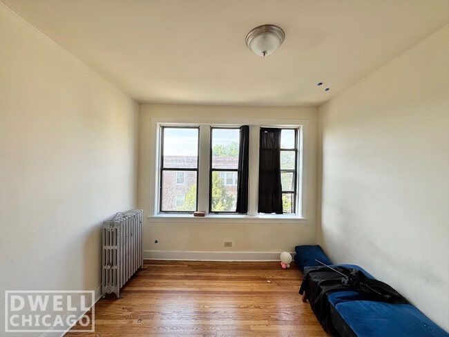 Building Photo - 1544 N Kedzie Ave Rental