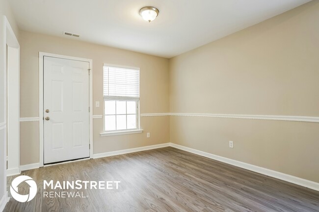 Photo - 5113 Chasteal Trail