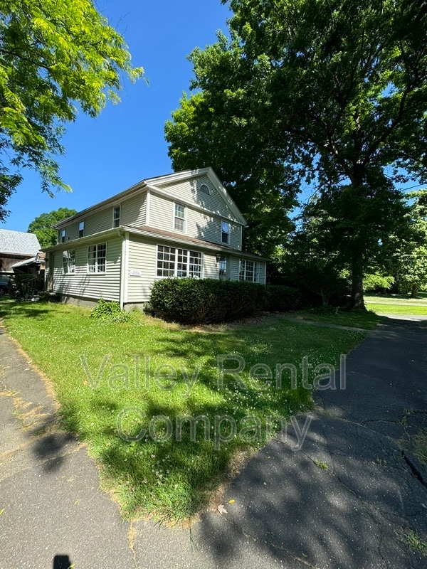 Photo - 37 Middle St