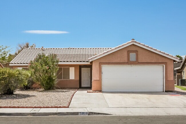 Photo - 5337 N Padero Dr House