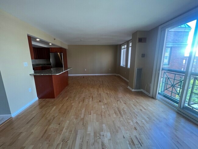 Photo - 10 Rogers St