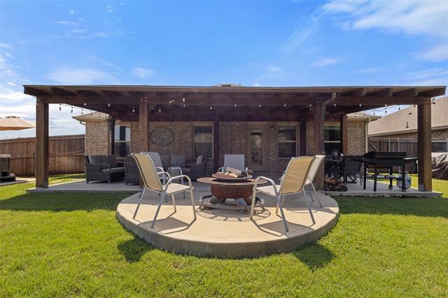 Photo - 3319 Everly Dr House