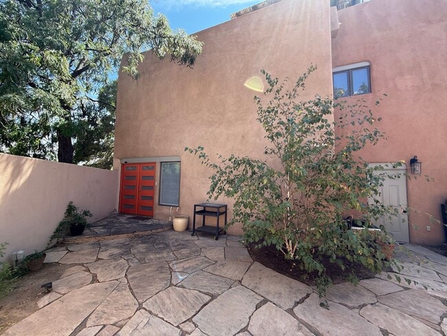 Photo - Townhome Near Old Town and Sawmill District