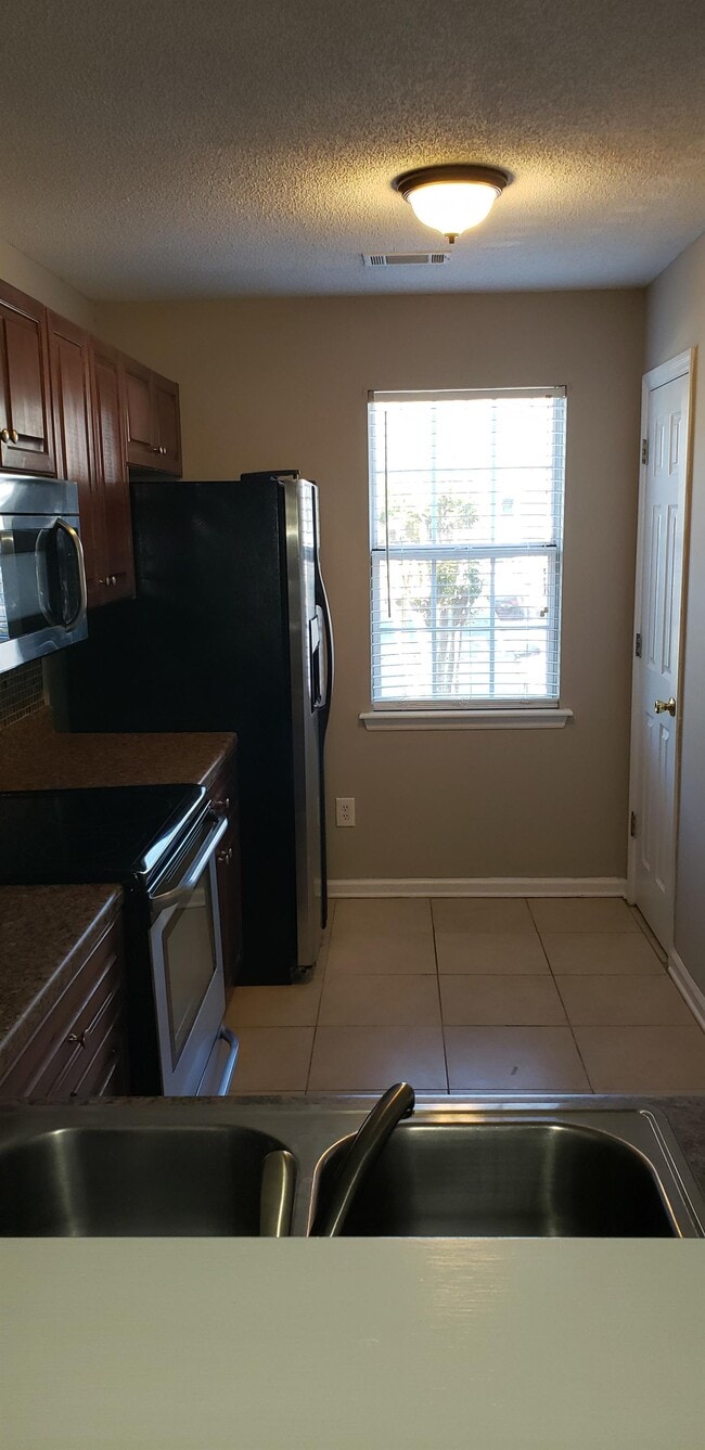 Photo - 4728 Brookwood Dr