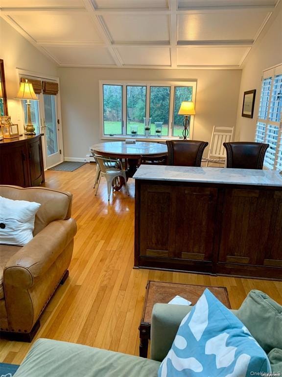 6 Lynn Ct