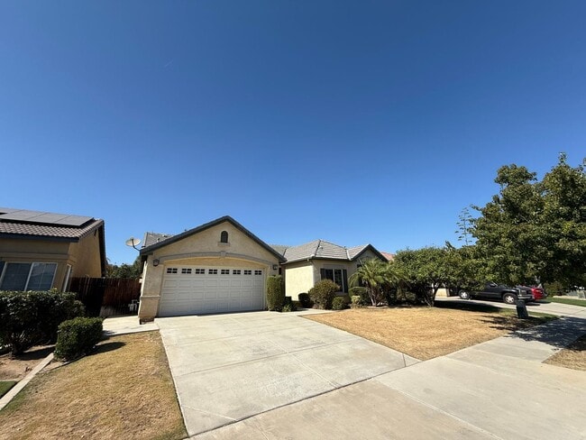 Photo - Modern 4-Bedroom Home in Northwest Bakersfield