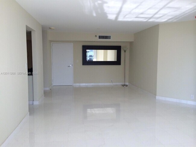 Photo - 19101 NE 36th Pl Unit 1903