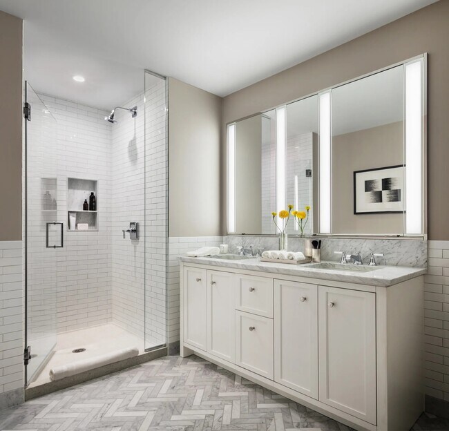Photo - 502 E Illinois St Unit 1204
