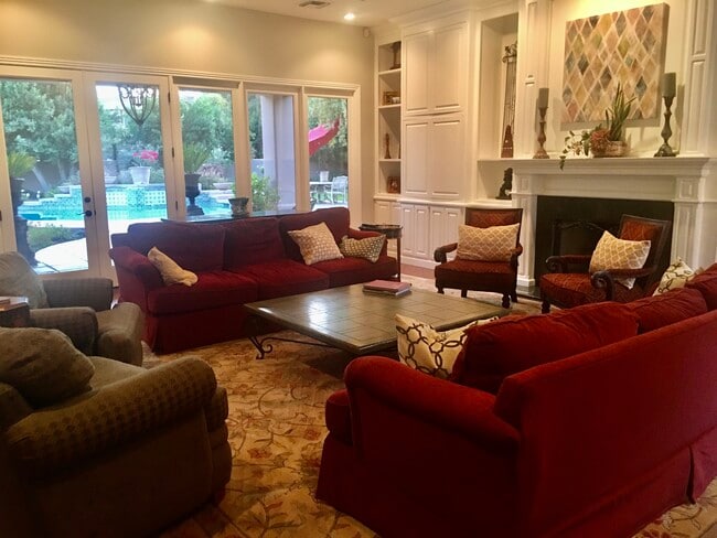 Photo - 1225 E Warner Rd