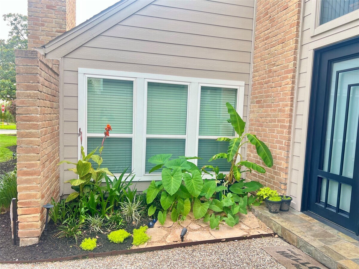 Photo - 6726 Saffron Hills Dr