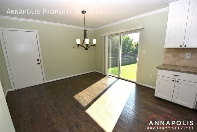 Photo - 324 Windell Ave