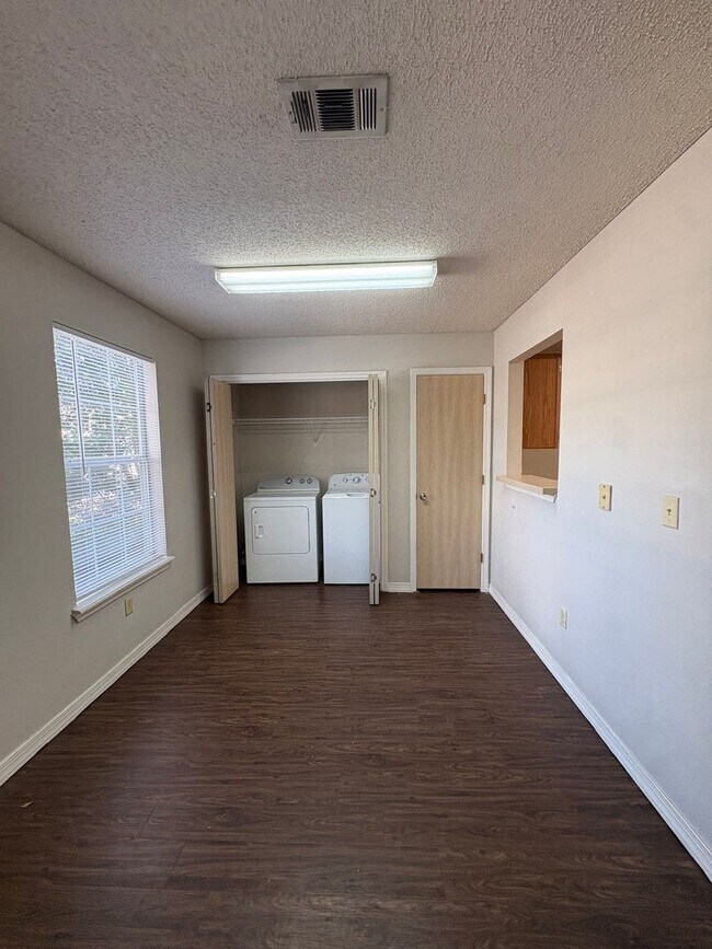 Addison Place Apartments