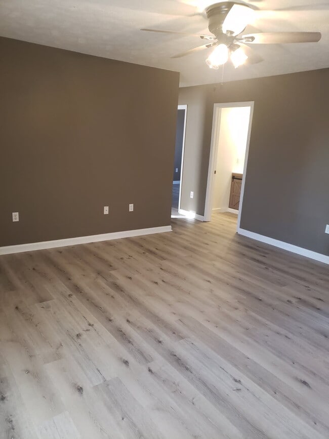 Photo - 240 Oakley Dr Unit 240 Oakley Drive Apt A