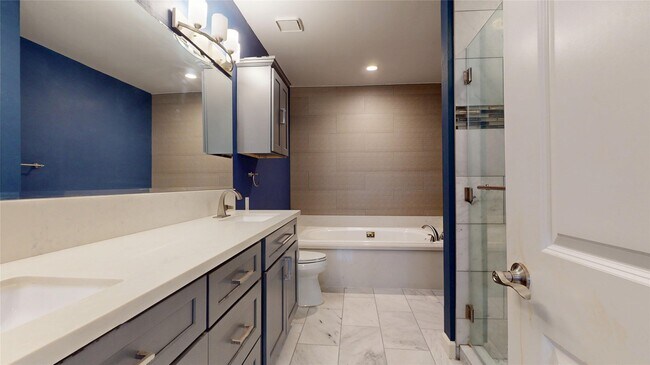 Photo - 2984 Holly Hall St Unit 2984