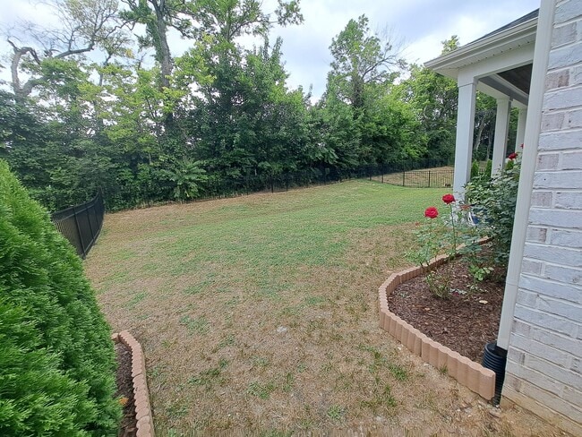 Photo - 3274 Sassafras Ln