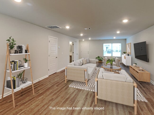Building Photo - 32 Brown Thrasher Ct Rental