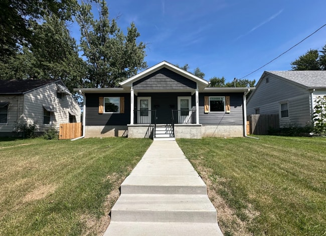 Building Photo - Davenport Duplex for Rent Rental