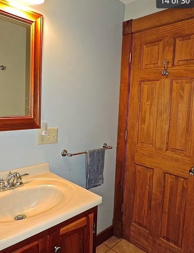 Photo - 98 River St Unit Floor 2