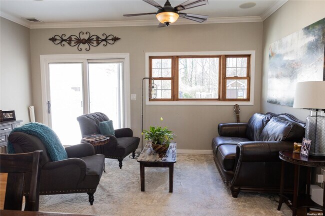 Photo - 54 Dawson St