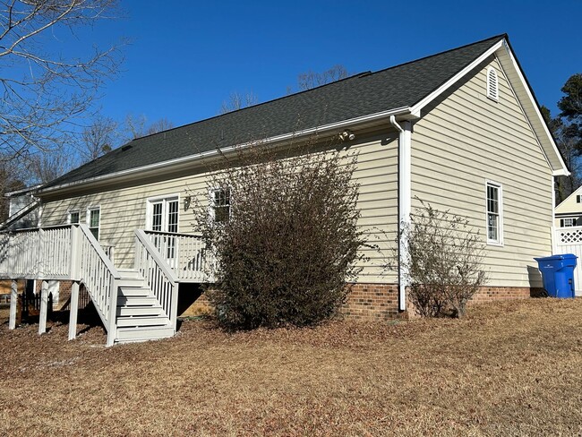 Photo - One-Level Home with garage in Whitstone - Fuquay
