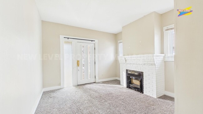 Photo - 352 N Holyoke Pl