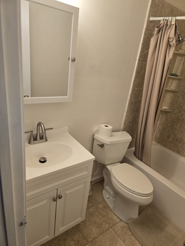 Photo - 1902 Bronzegate Blvd