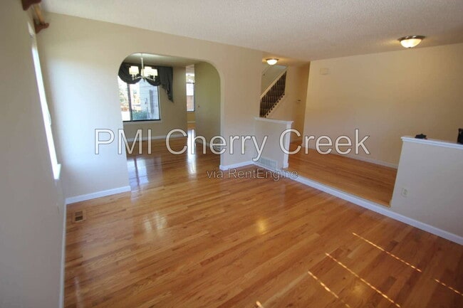Photo - 9800 Foxhill Cir