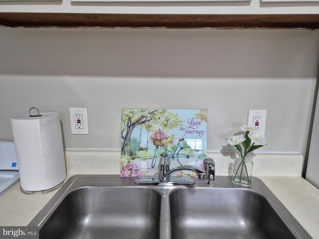 Photo - 106 Clay St Unit B