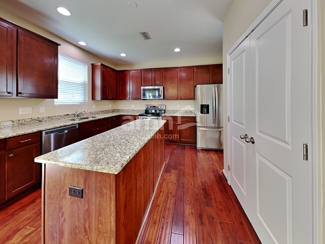 Photo - 3436 Sutters Mill Lane