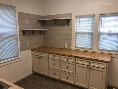 Photo - 1807 Clay St