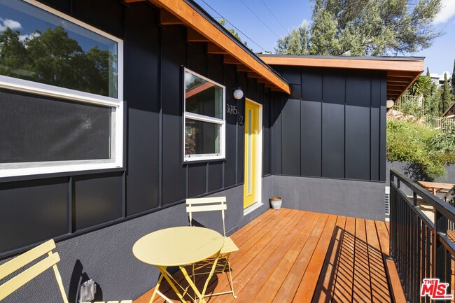 Photo - 3015 1/2 Future Pl