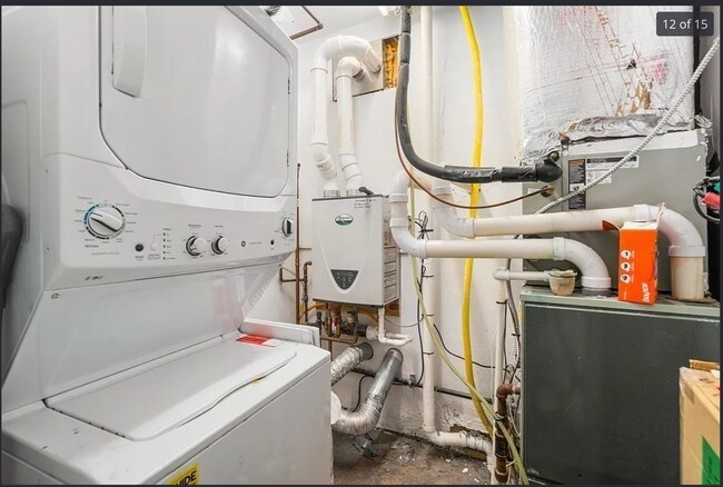 Photo - 150 W 9th St Unidad 2