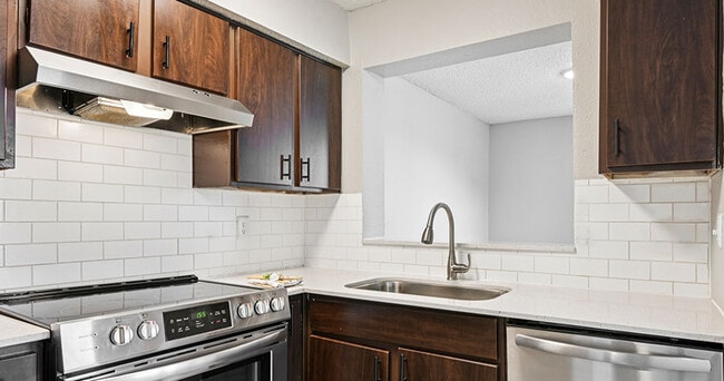 Creekside Apartment Homes