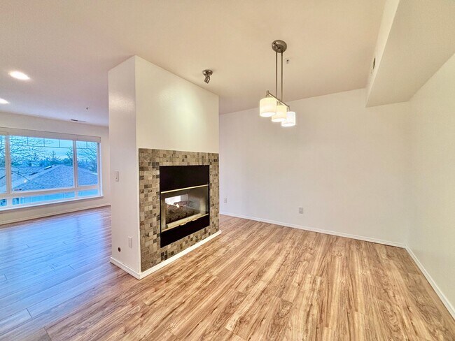 Photo - Convenience at Your Doorstep – Townhome for Rent in Newcastle