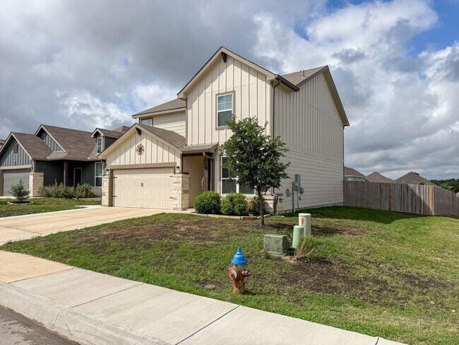 Photo - Well Maintained 3 bedroom 2.5 bath in COMAL ISD!