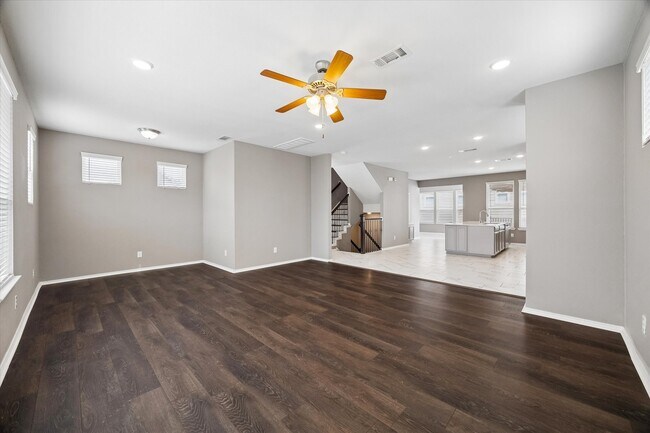 Photo - 8612 Cedardale Park Dr