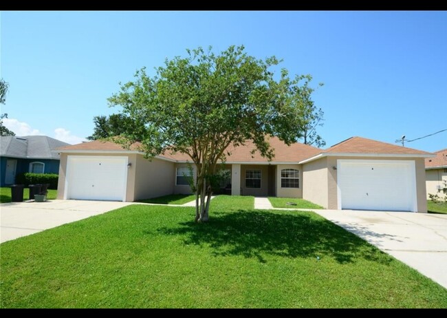 Photo - 19 Wood Arbor Ln Townhome