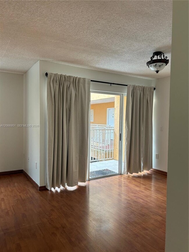 Photo - 6245 SW Kendale Lakes Cir Unit 215
