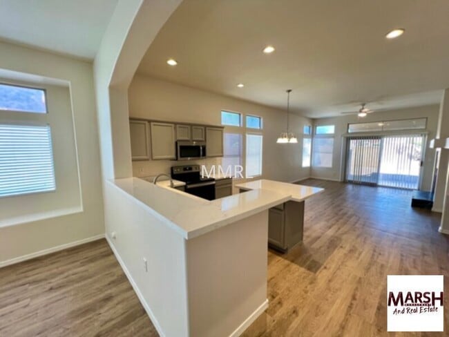 Photo - Beautiful 3 bedroom home in Chandler!