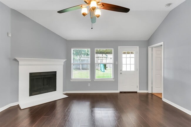Photo - 223 Fantasy Ln