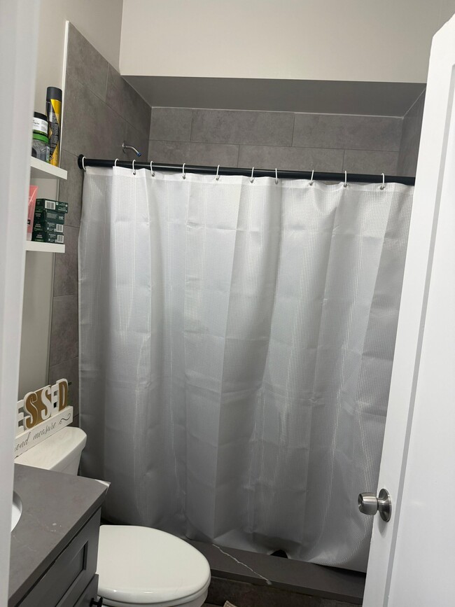 Photo - 373 Broadway Unidad 4