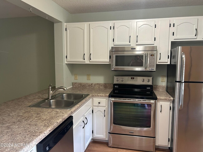 Photo - 3625 St Johns Ct Unit 25b