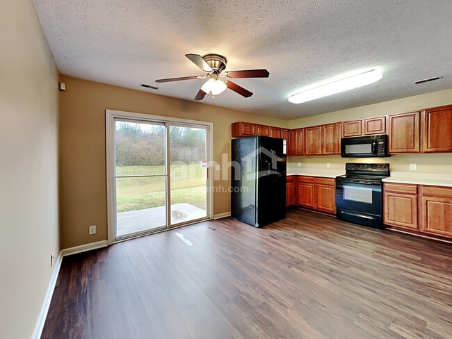 Photo - 3136 Hidden Creek Dr