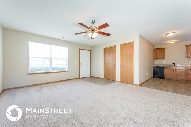 Photo - 212 Palmer Ct