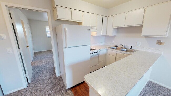 Photo - Fairmont Apartments