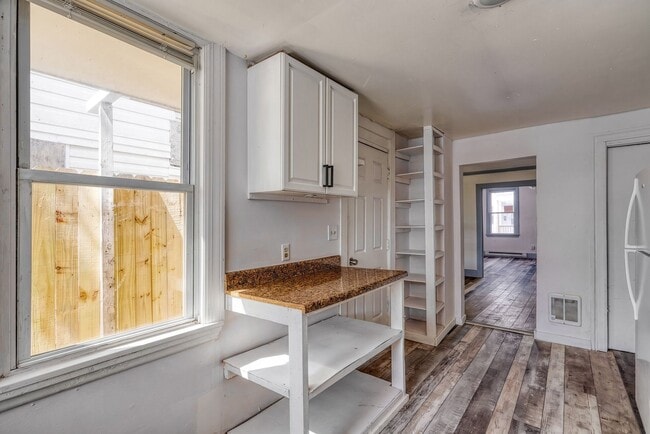 Photo - Newly Renovated 3 Bedroom, 1 Bathroom Townhouse