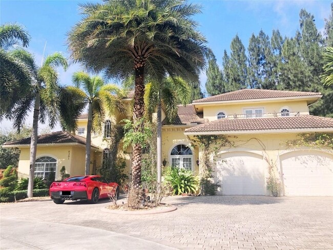 Building Photo - 6301 SW 58th Ct Rental
