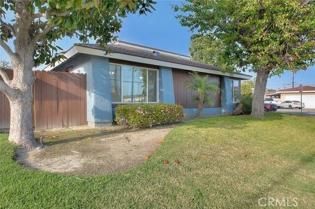 Photo - 8585 Lampson Ave